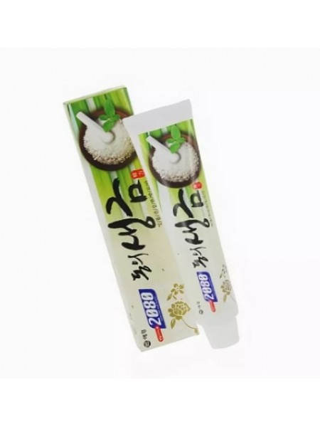 Зубная паста гелевая освежающая лечебные травы и биосоли 120 гр Aekyung Dental Clinic 2080 Herb & Bio Salt  
